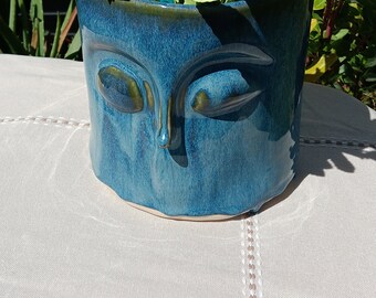 Blue face planter