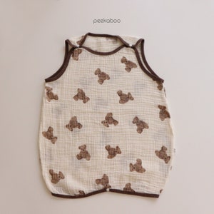 Bamboo Baby Sleeping Vest: Bear Print Blanket