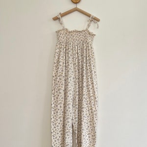 Women&#39;s Floral Printed Smocked Cotton Jumpsuit