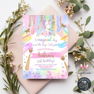 Puede incluir: Una invitaci&oacute;n colorida con un unicornio y pinceles. El texto dice "Un d&iacute;a m&aacute;gico est&aacute; en camino... &iexcl;Pinteemos!" &iexcl;Ven a celebrar el cumplea&ntilde;os n&uacute;mero 10 de Aubree! S&aacute;bado 12 de mayo de 2024 a las 3:00 PM, 12832 N. View Circle, Los &Aacute;ngeles, CA. RSVP a Susan 123-567-8901.