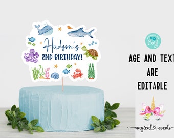 Debajo del topper o centro de mesa del pastel de cumpleaños del niño de la vida marina del agua, topper del pastel de cumpleaños de los animales de la vida marina del océano del niño, nombre y edad editables.