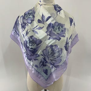 Vintage Silk Scarf Purple White Floral Pattern Pure Silk Scarves Foulards Women Accessories Neck Scarf Top Shawl Wrap Cover Up Neckerchief