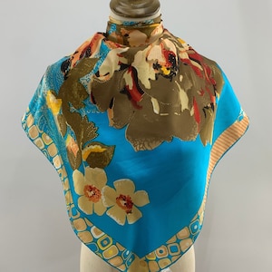 Vintage Xiu Niang Silk Scarf Vintage Chinese Scarf Hand Rolled Scarves Square Foulards Accessories Neck Scarf Floral Shawl Wrap Neckerchief