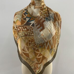 Vintage La Fenice Silk Scarf Brown Abstract Pattern Scarves Carre Foulards Unisex Accessories Neck Scarf Top Neckwear Shawl Wrap Cover Up