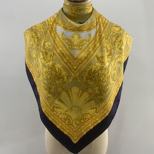 Vintage Silk Scarf Gold Baroque Horse Classic Pure Silk Scarves Foulards Women Accessories Neck Scarf Top Shawl Wrap Cover Up Neckerchief