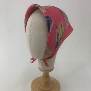 Vintage Hemispheres Silk Handkerchief Bandana Accessories Gift Small Scarf Neckerchief Head Wrap Babushka Head Cover Scarves Pocket Square