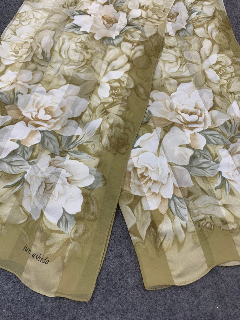 Foulard En Soie 100% Vintage Jun Ashida, Rose Pâle, 33g, Carré Femme, Foulard De Collection