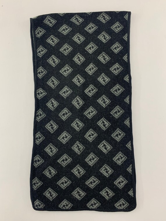 FENDI フェンディ スカーフ 1925 ROMA バッグデザイン　シルク FENDI スカーフ バッグ用スカーフ シルクスカーフ ベージュ 赤