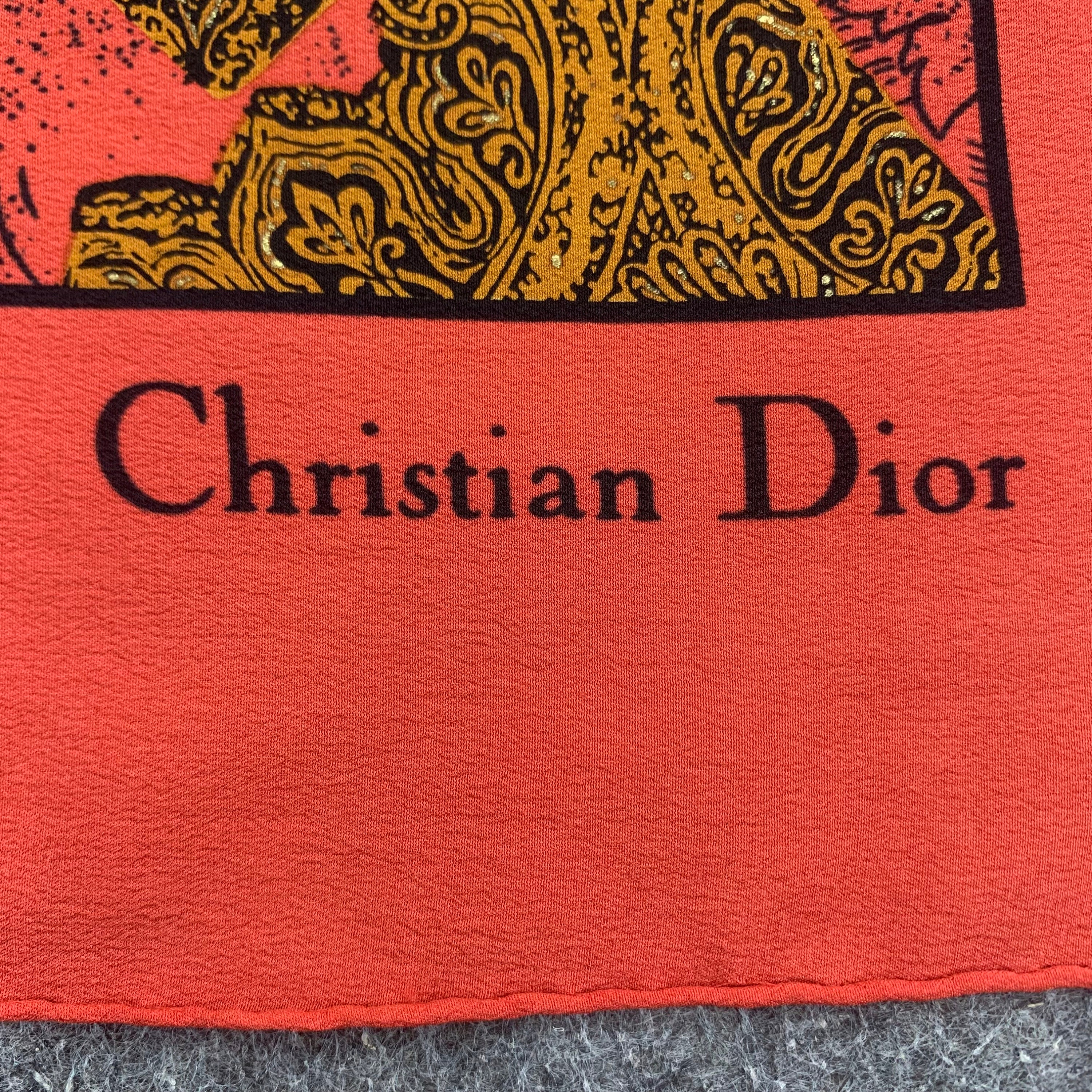 ChristianDior　ヴィンテージスカーフ Vintage Christian Dior Pure Silk Crimson and Gray Monogram