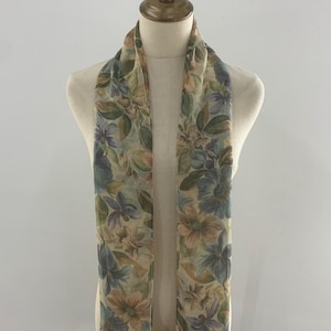 Vintage Luciano Soprani Silk Scarf Floral Pattern Scarf Ladies Accessories Long Scarf Foulards Stole Silk Muffler Wrap Neckwear Scarves