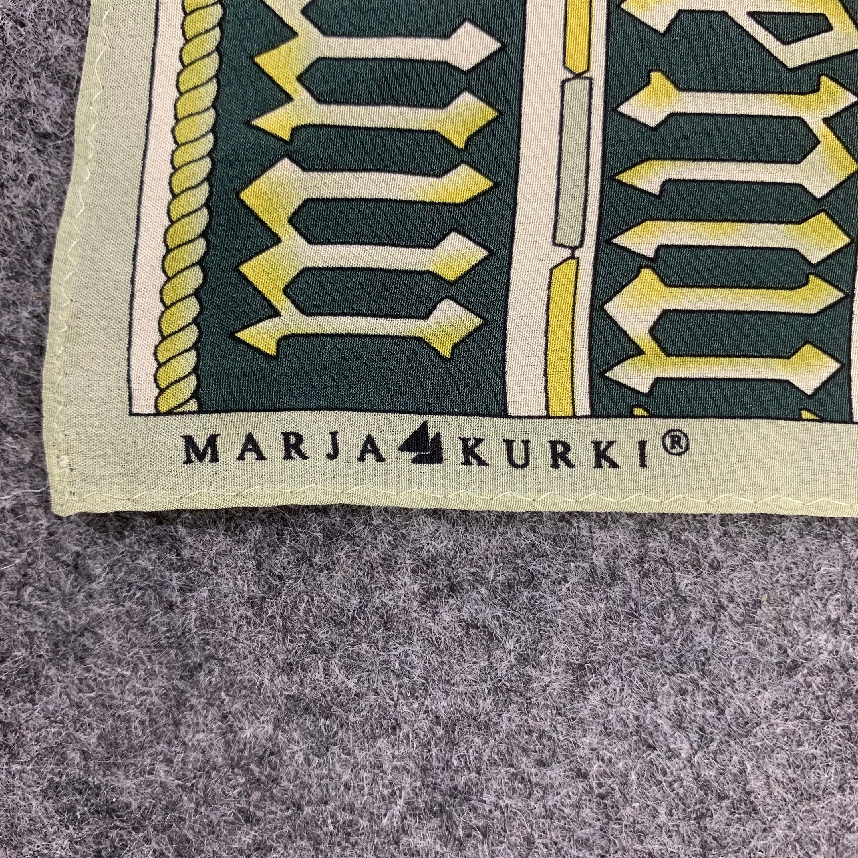 ヴィンテージ Marja Kurki スカーフ ピュアシルク ネック ヴィンテージ Marja Kurki スカーフ ピュアシルク ネック