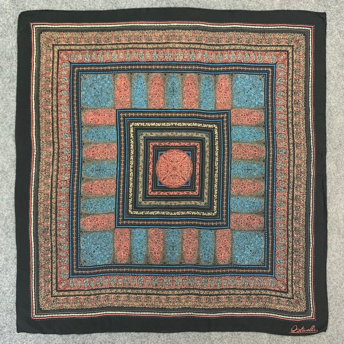 Foulard En Soie Vintage Ostinelli - Multicolore, Motif Géométrique, état Impeccable