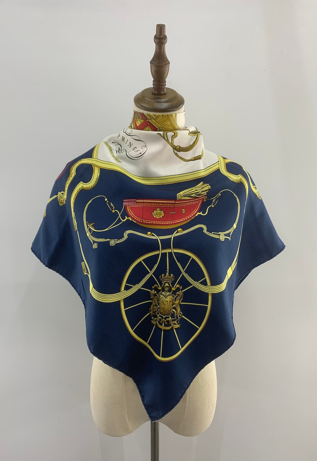 HERMÈS シルクスカーフ P. Peron デザイン HERMES エルメス スカーフ カレ90 『PERSONA（ペルソナ）』 仮面