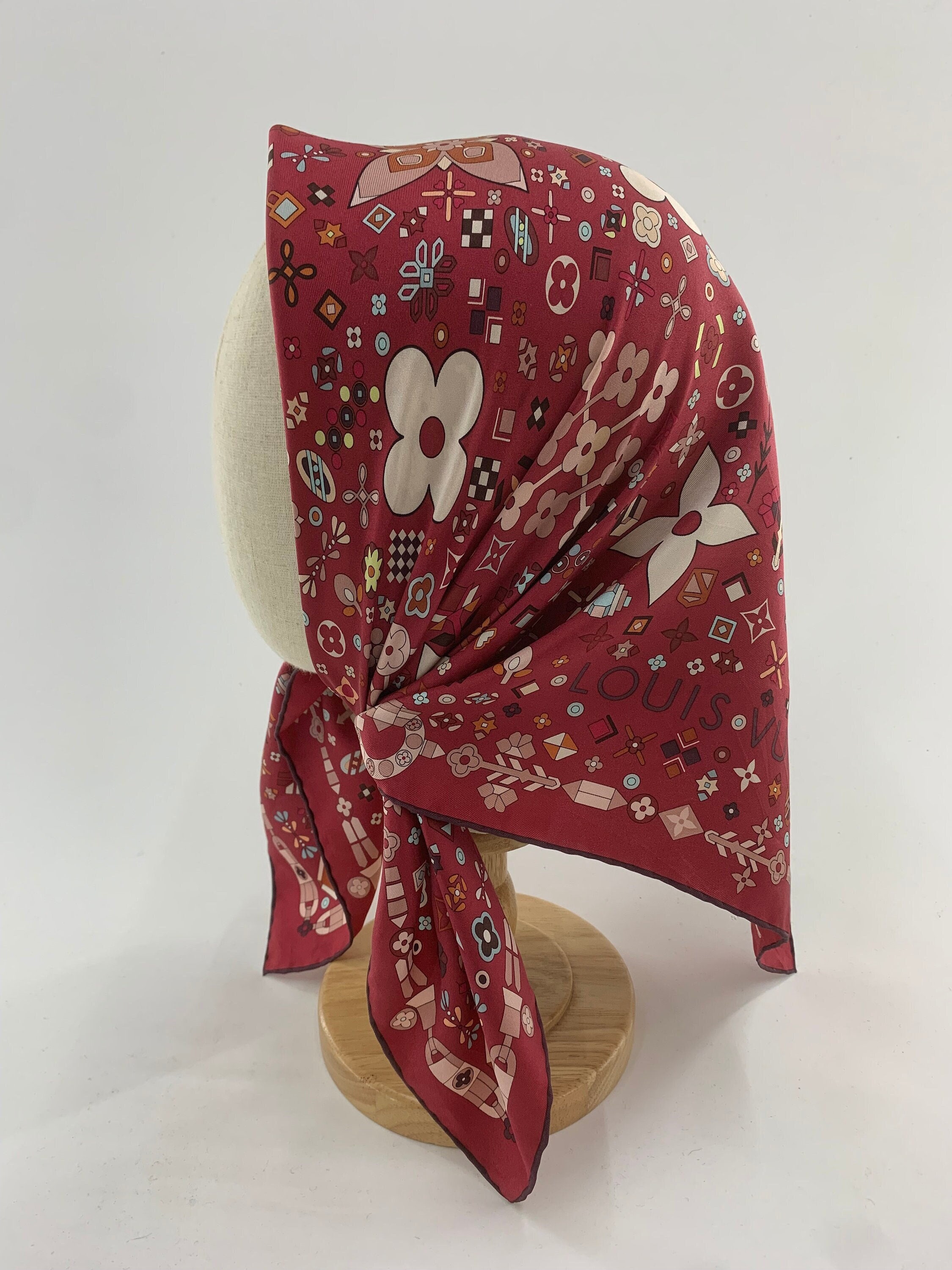 LOUIS VUITTON Vintage Silk Scarf Head Wrap exclusively at   – Vintage Luxe Up