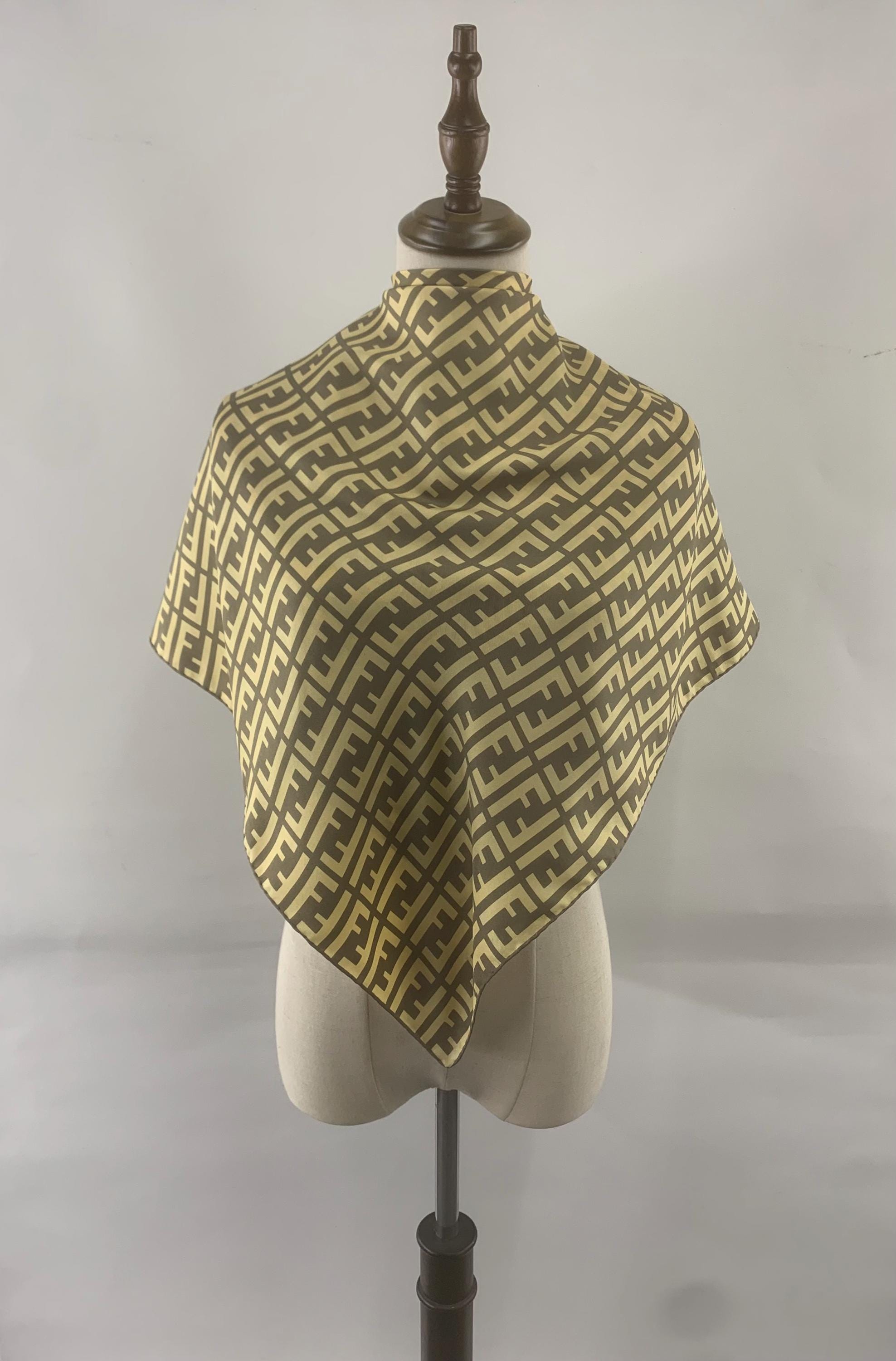 FENDI シルクスカーフ Vintage Fendi Silk Scarf Authentic Fendi Zucca Monogram Scarves