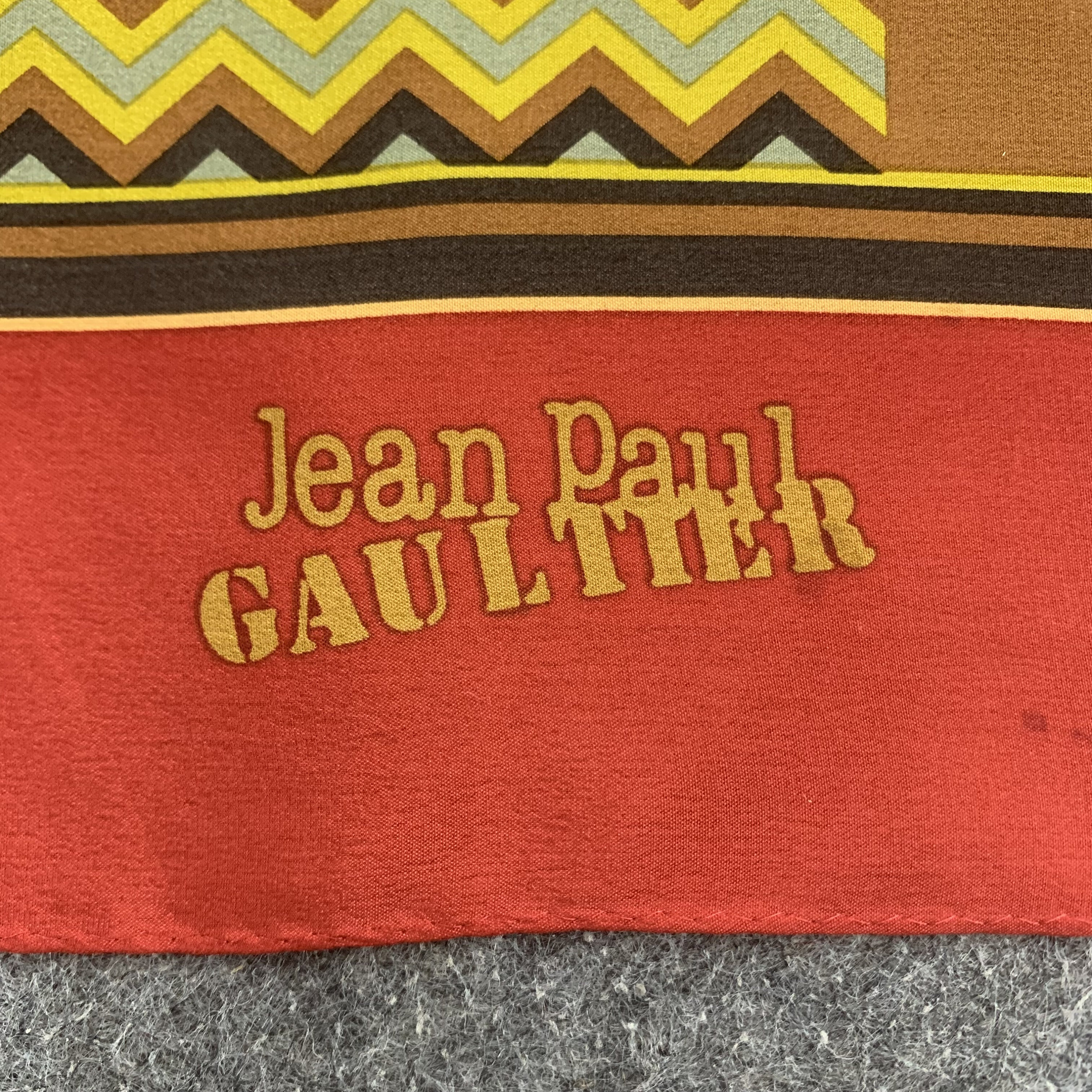 ヴィンテージ ジャンポールゴルチエ シルクスカーフ、ネックスカーフ