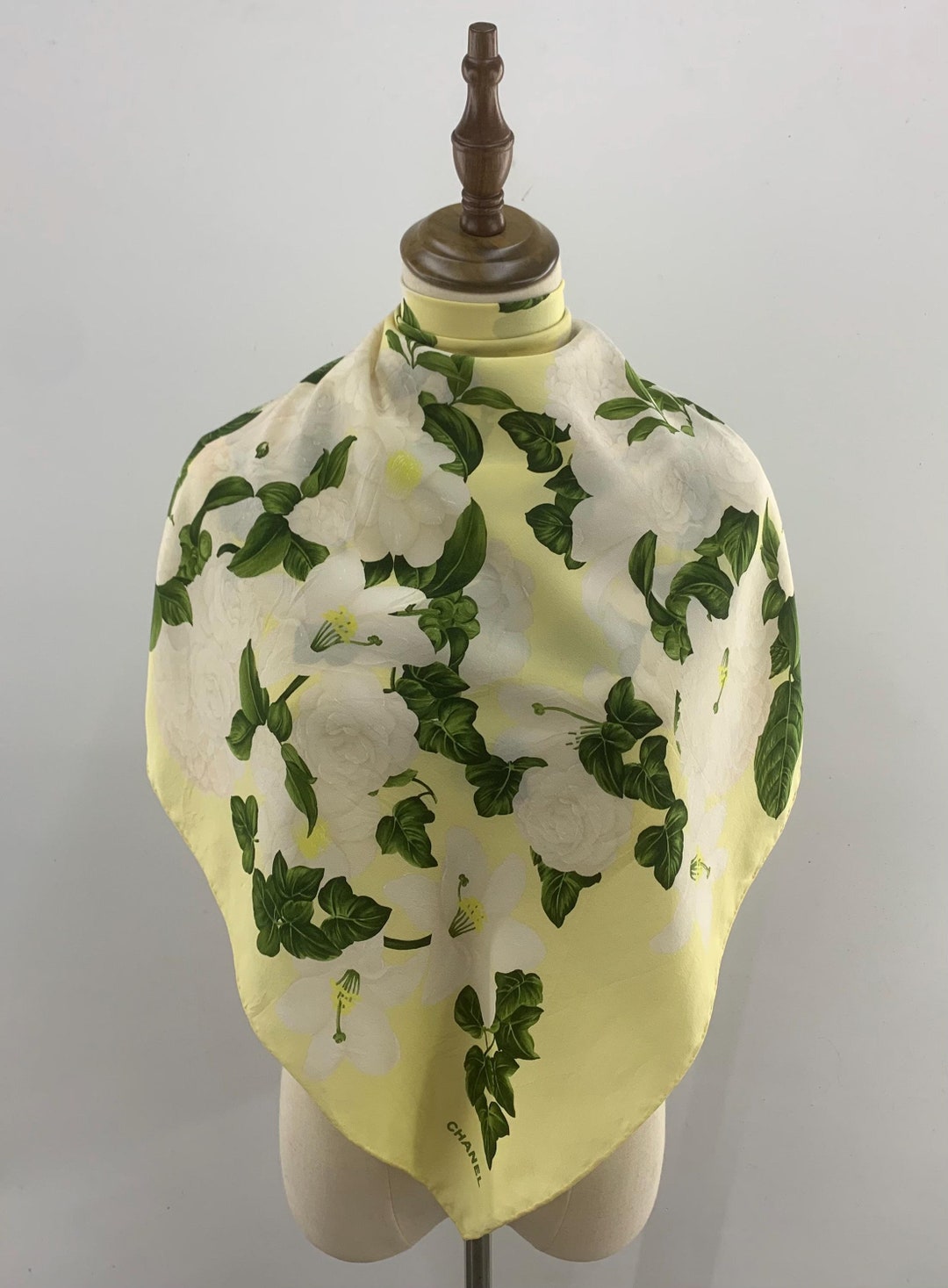 希少 CHANEL vintage スカーフ Rare Vintage Chanel Multicolor Silk Scarf | eBay