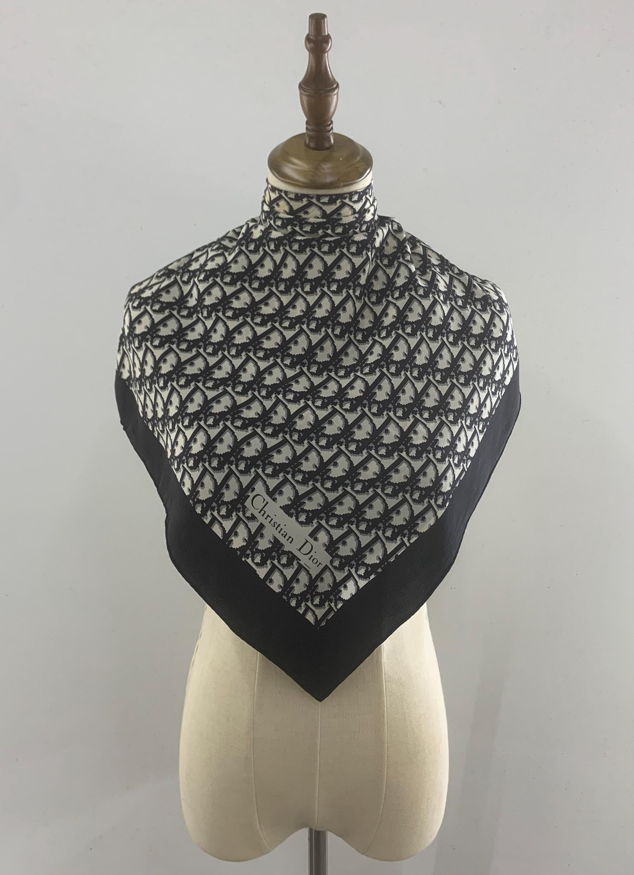 VINTAGE 80s Christian DIOR Scarf 100% Silk Echarpes Lg