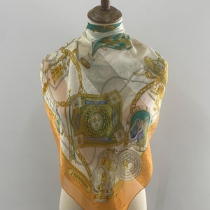 Vintage Trussardi Silk Scarf Classic Print Head Scarf Unisex Accessories Shawl Square Foulards Scarves Neckerchief Wrap Bandana Neckwear