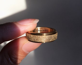 Anneau d'anxiété scintillant givré | Bague en or et argent | Anneau rotatif