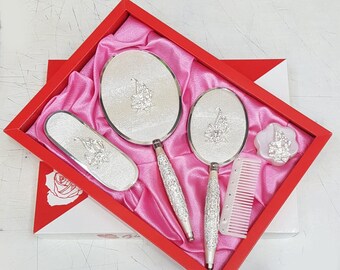 brush and mirror set, mirror and comb set, engagement gifts for her, graduation gifts for her,gift for her,The mirror comb brush set