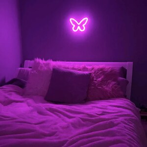 Mini Butterfly LED Neon Light - Wall Light Decoration Lamp Neon Sign Pink


Our Mini Butterfly Neon Sign Will Add A Pop Of Colour To Your Space! Battery and/or USB powered. Easy Installation. LED Neon Light. Low Voltage And Energy Efficient.