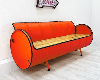 XXL Fass Sofa JANE - Ölfass Sofa groß - Upcycling Möbel - Terrasse Lounge - Werkstatt - Ölfassmöbel - Couch - Fassmöbel – Industriedesign