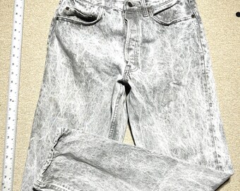 Jeans vintage Levi&#39;s 501 XX con bottoni, 31x32 denim lavaggio acido, prodotto negli Stati Uniti