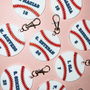 Personalized Baseball key chain / Bag Tag / Team gift