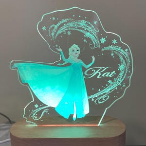 Personalised Elsa | Colourful Night Light/ 16 Colours Change Remote ...