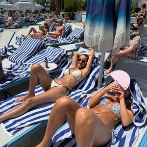 Solskydd för telefon | Antireflexskydd för smartphones | Visir för utomhustelefoner | Tillbehör för pool, strand och resor | Shadey