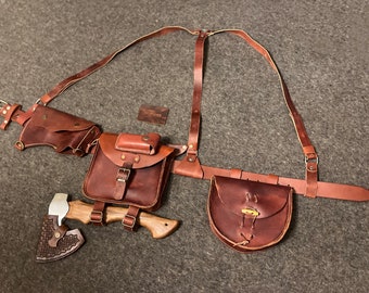 Für Chris: Bushcraft Gürtel-Hosenträger-Kit mit Personalisierung, Trage Bushcraft Gürtel, Futtertasche, Axthalter, Gürteltasche