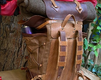 300 USD Discount | Vintage Bushcraft Design | 45 L | Handmade Leather, Waxed Backpack for Travel, Camping, Hunting, Hiking | Personalization