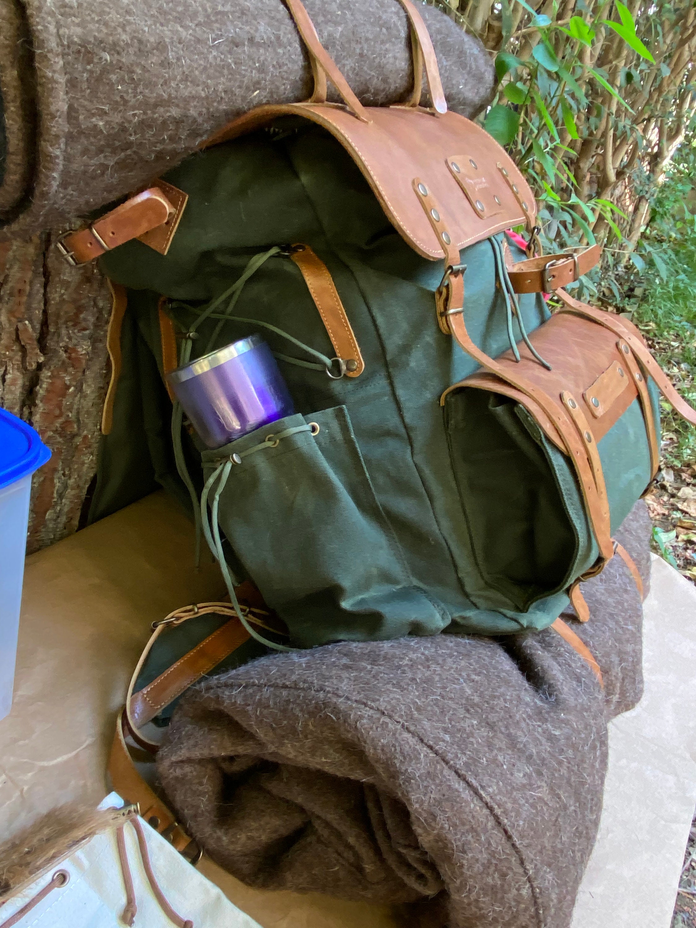 Bushcraft Handmade Green Canvas and Genuine Tan Leather  display picture 2