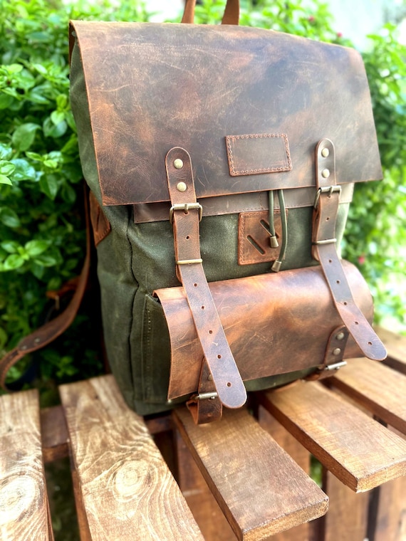 images of mini backpacks Club Kid Black lunch boxes BLACK60 DISCOUNT Color:shiner From uncool “fanny pack”