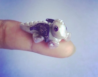 Escultura de dragón diminuta: hecha a mano, criatura fantástica, regalo para amantes de los dragones, mística, criatura, coleccionista de dragones, miniatura, microdragón, decoración.