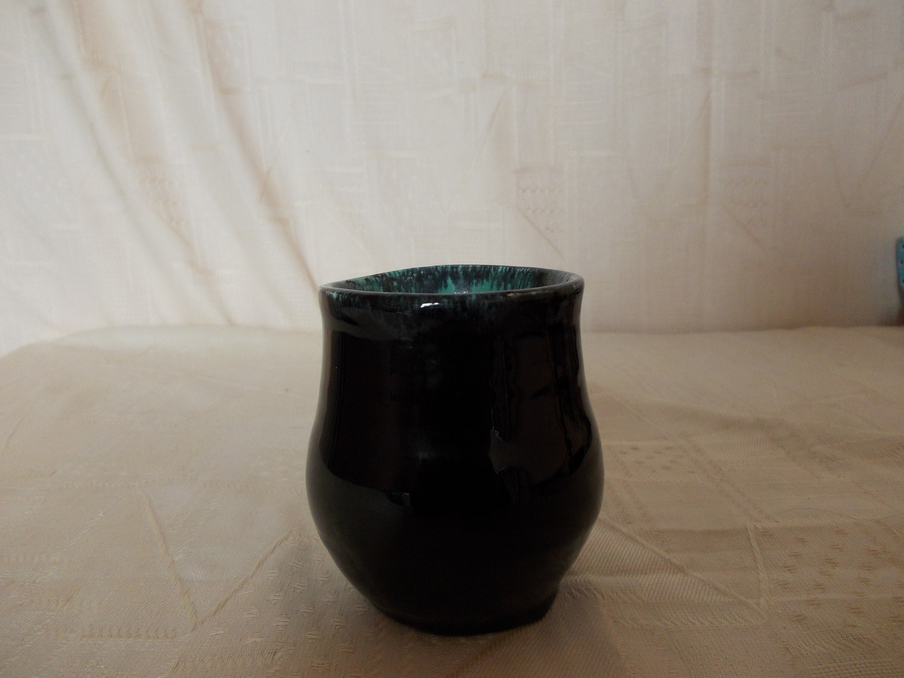 Pot Décoratif Fait Main Signé Par L'artiste