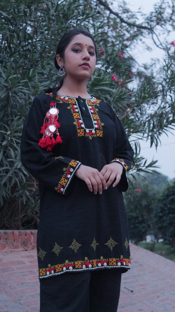 Sindhi Embroidered Street-Wear Kurta