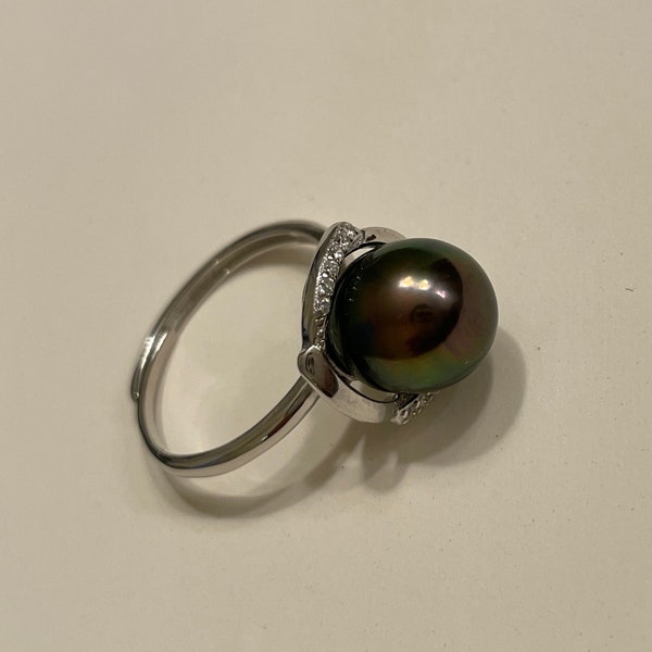 Purple and green tone Tahitian pearl ring with S925 setting
