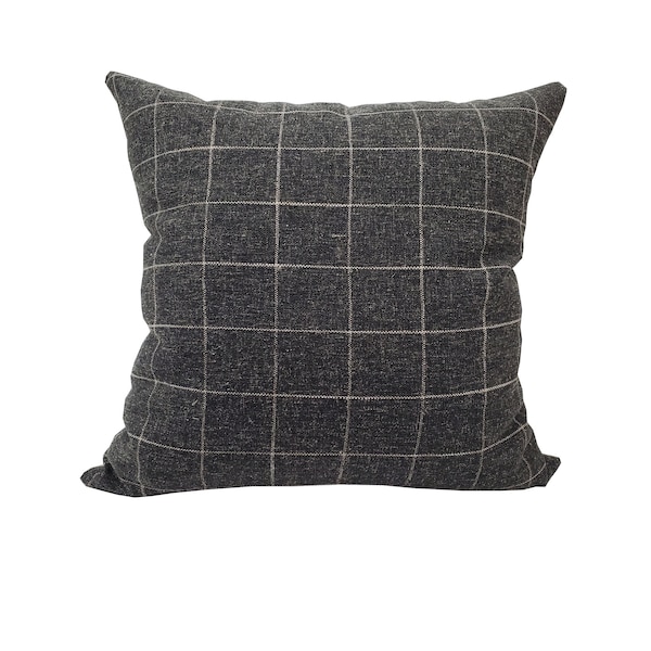 Wool plaid pillow | Decorative pillow | decor | Charcoal pillow | Windowpane charcoal pillow | Black plaid pillow | Woven pillow | WILLIAM