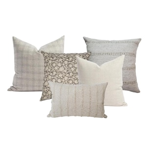 Set di cuscini a quadri grigi naturali, cuscino floreale neutro di transizione, set di cuscini moderni a righe / combo n. C002