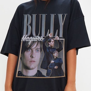 Tobey Maguire Retro Shirt, Tobey Maguire Homage Shirt, Tobey Maguire Fan Shirt, Tobey Maguire Shirt, Tobey Maguire Funny Dance Shirt
