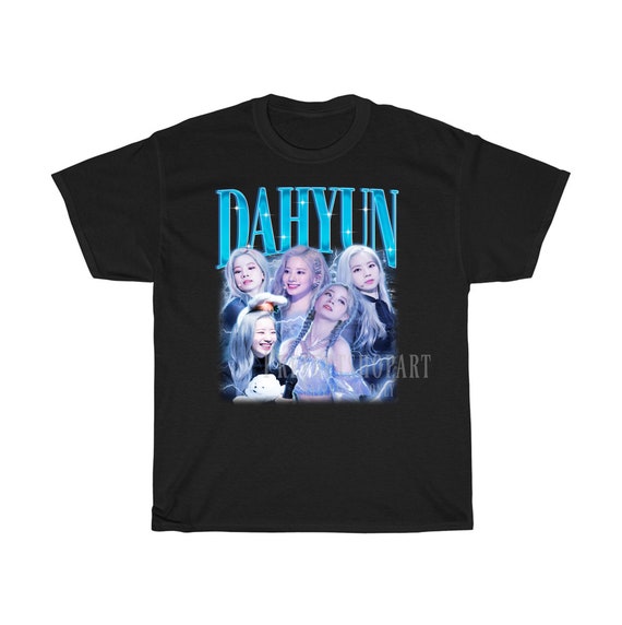 !!!最終値下げ!!!TWICE DAHYUN 07 公式 Tシャツ トレカ付き DAHYUN Twice Vintage Shirt, TWICE Kim Da-hyun Hyun Homage Tshirt