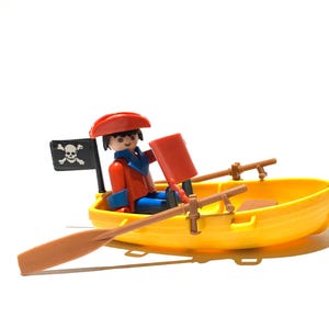 Playmobil Pirates 3570 Rowboat with Pirate / Captain Pirate ship 3385 / Playmobil figures / Vintage 1974 / Complete ! / Birthday gift son