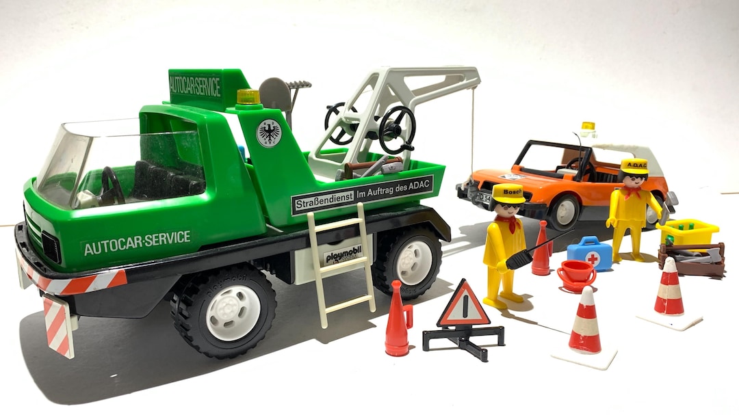 Outside Summer Play Set Playmobil Tow Truck With Car 3473