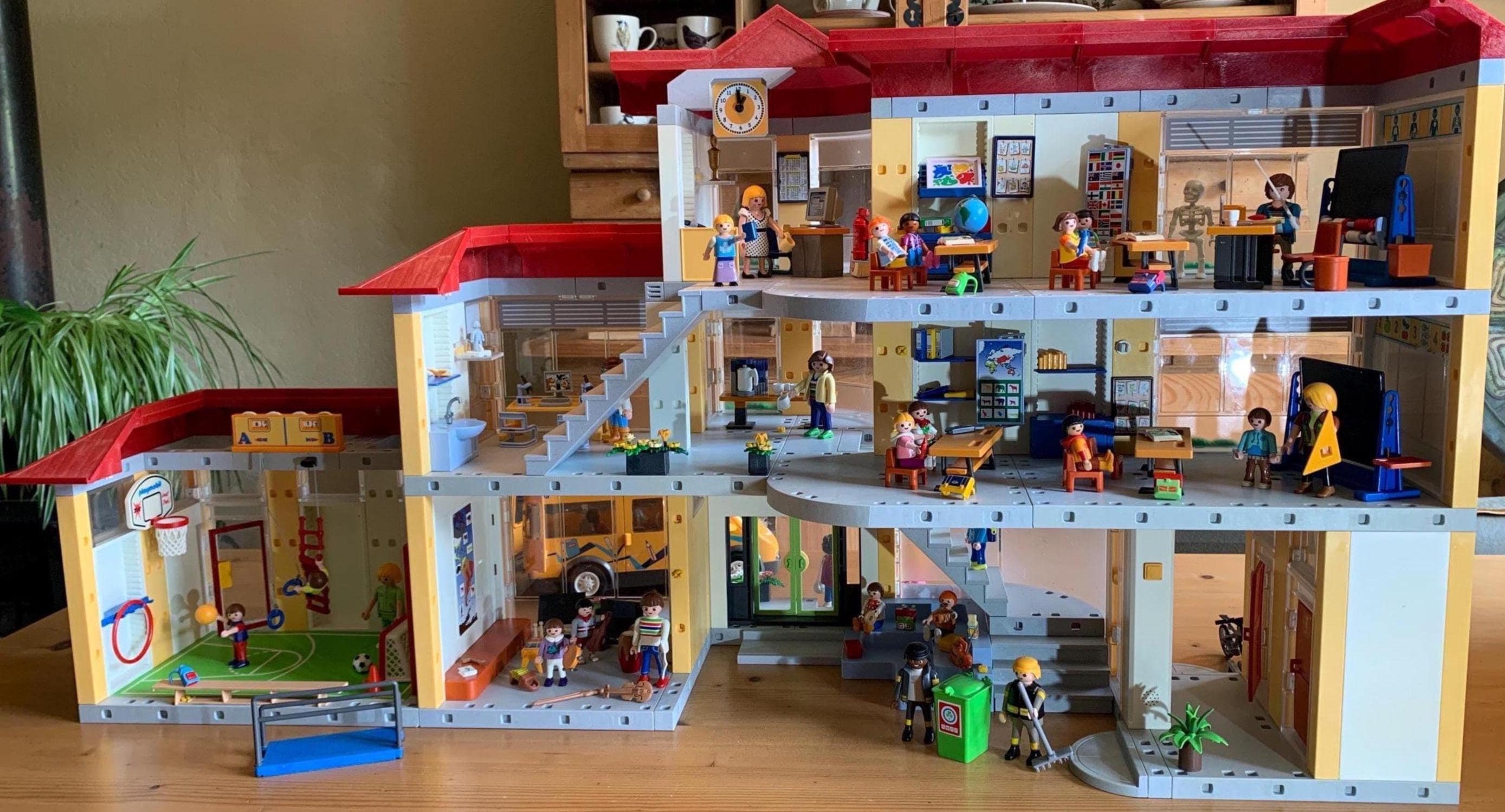 Playmobil School Set – School 4324, Gym 4325 & School Bus 9419