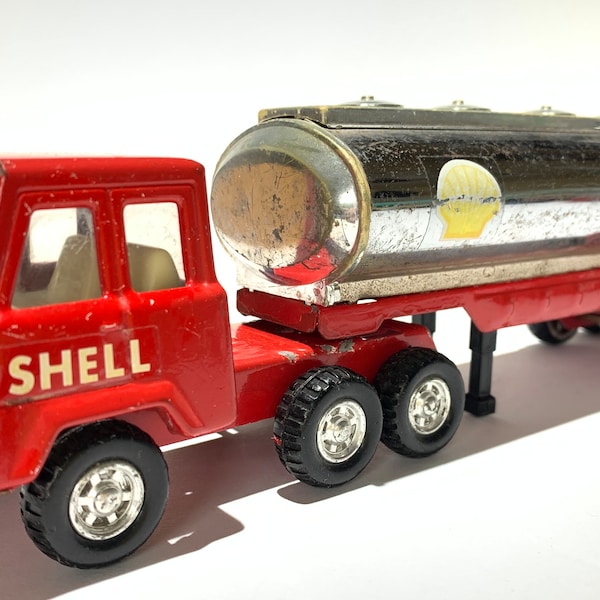 Shell tanker truck Tin Toys - Camion benne / LKW Shell / Tin toys Shell truck Hong Kong (like Tonka)