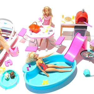 Barbie Set 2 Pezzi Con Barca Gonfiabile Rosa | Gioco Da Piscina Per Bambine | Estate E Divertimento - 3