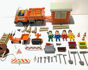 Playmobil Truck + Construction site No. 3474 with 5 Playmobil Road workers vintage 1981