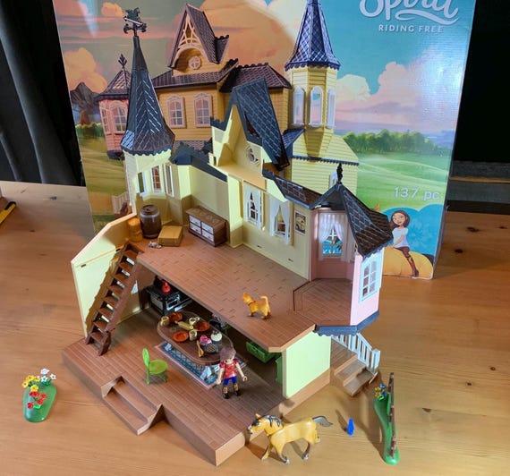 Lucky House Spirit Riding Free Playmobil Set Playmobil Spirit Riding Free Riding Arena With Lucky Javier Set ToyWiz